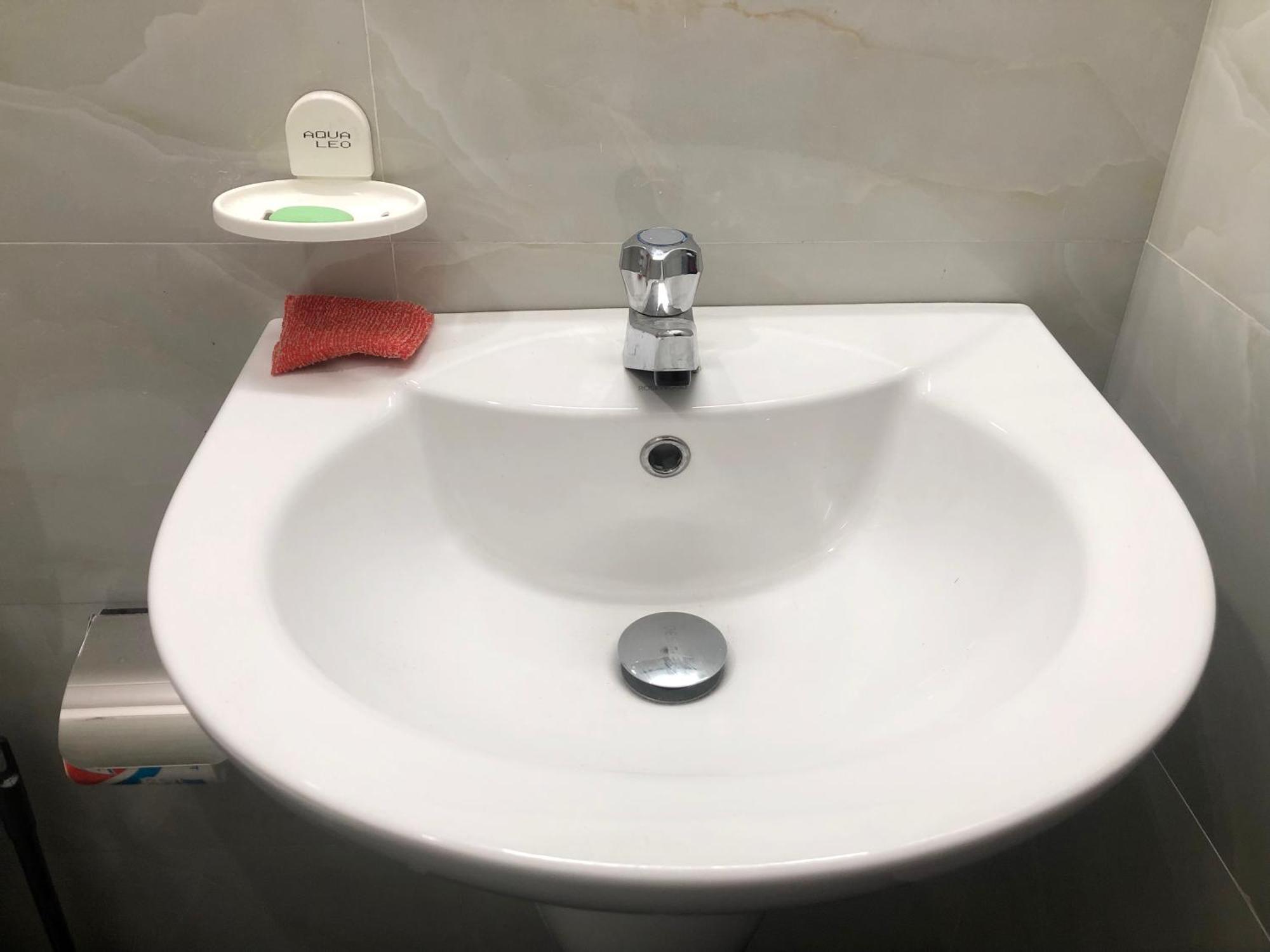 Waves Hotel Hikkaduwa Ngoại thất bức ảnh